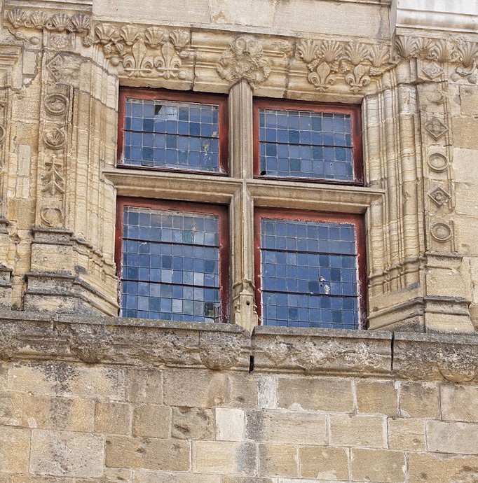 Ancien_évêché_sarlat_la_caneda_dordogne_perigord