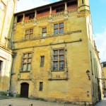 Ancien_évêché_sarlat_la_caneda_dordogne_perigord