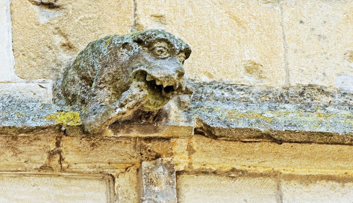 Ancien_évêché_sarlat_la_caneda_dordogne_perigord