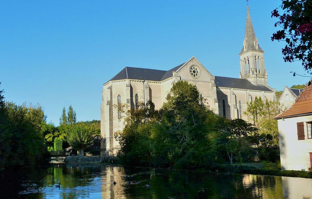 Le_Bugue_Église_Saint_Sulpice_dordogne