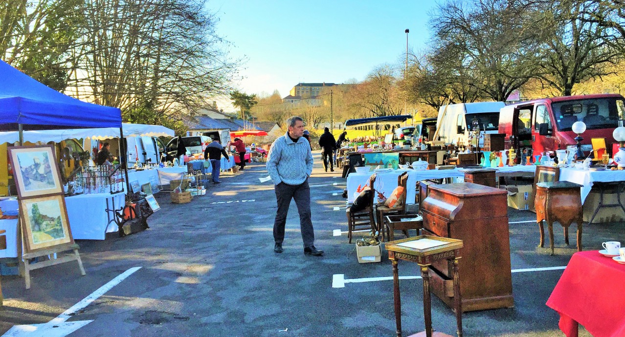 Brocante_de_lendrevie_sarlat_périgord_dordogne (3)