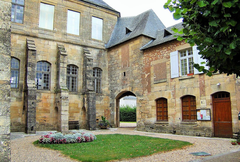 Musée_de_la_medecin_de_hautefort_perigord_dordogne_ (11)