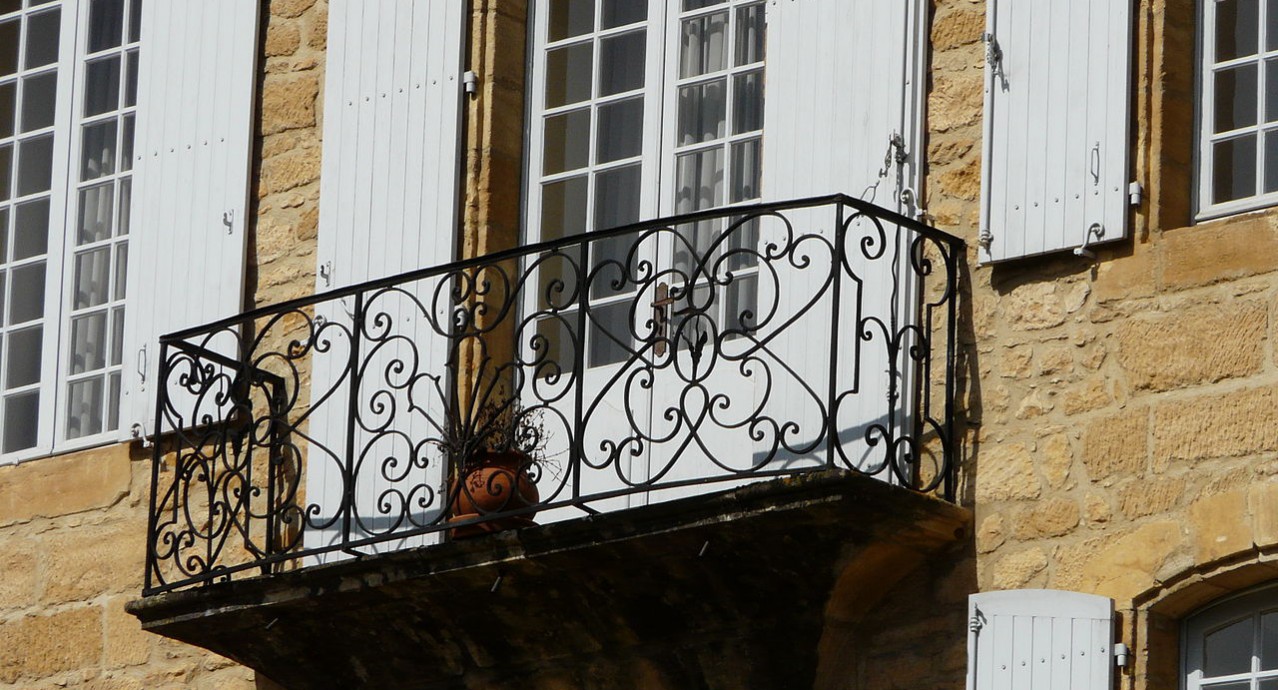 Sarlat-la-Canéda_hôtel_dAnglars_escalier