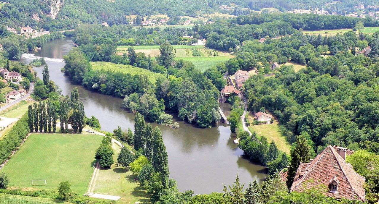 Vallée_du_lot_Saint-Cirq-Lapopie_Toits