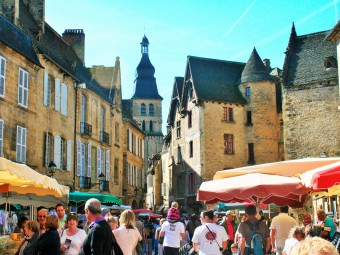 marché_place_de_la_liberté