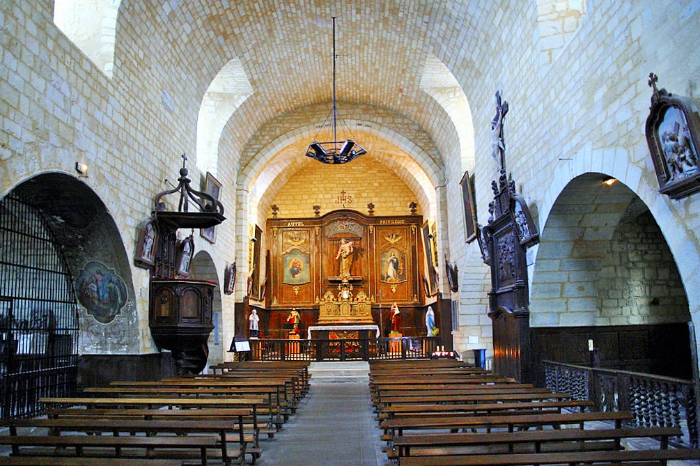 Eglise_de_domme_dordogne_France