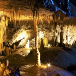 Grotte_de_Tourtoirac_Grand_massif_stalagmitique_dordogne_périgord