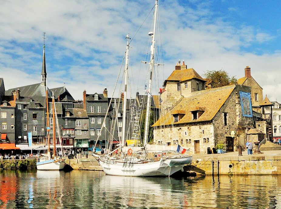 Honfleur_France_pier_Honfleur_basse_normandie_france