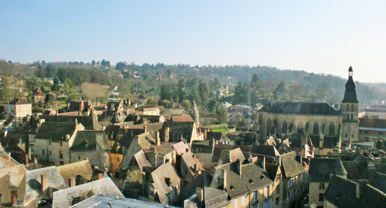 ascenseur_panoramique_belvedre_sarlat_perigord_philippe_lecerf