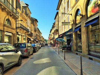 rue_de_la_république_sarlat