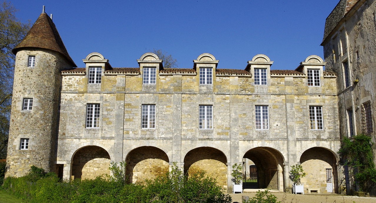 St-Jean-Cole-chateau_perigord_dordogne