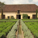 Chateau_de_jardin_jardins_losse_dordogne_perigord