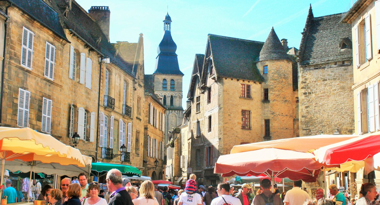 marché_de_sarlat_en périgord